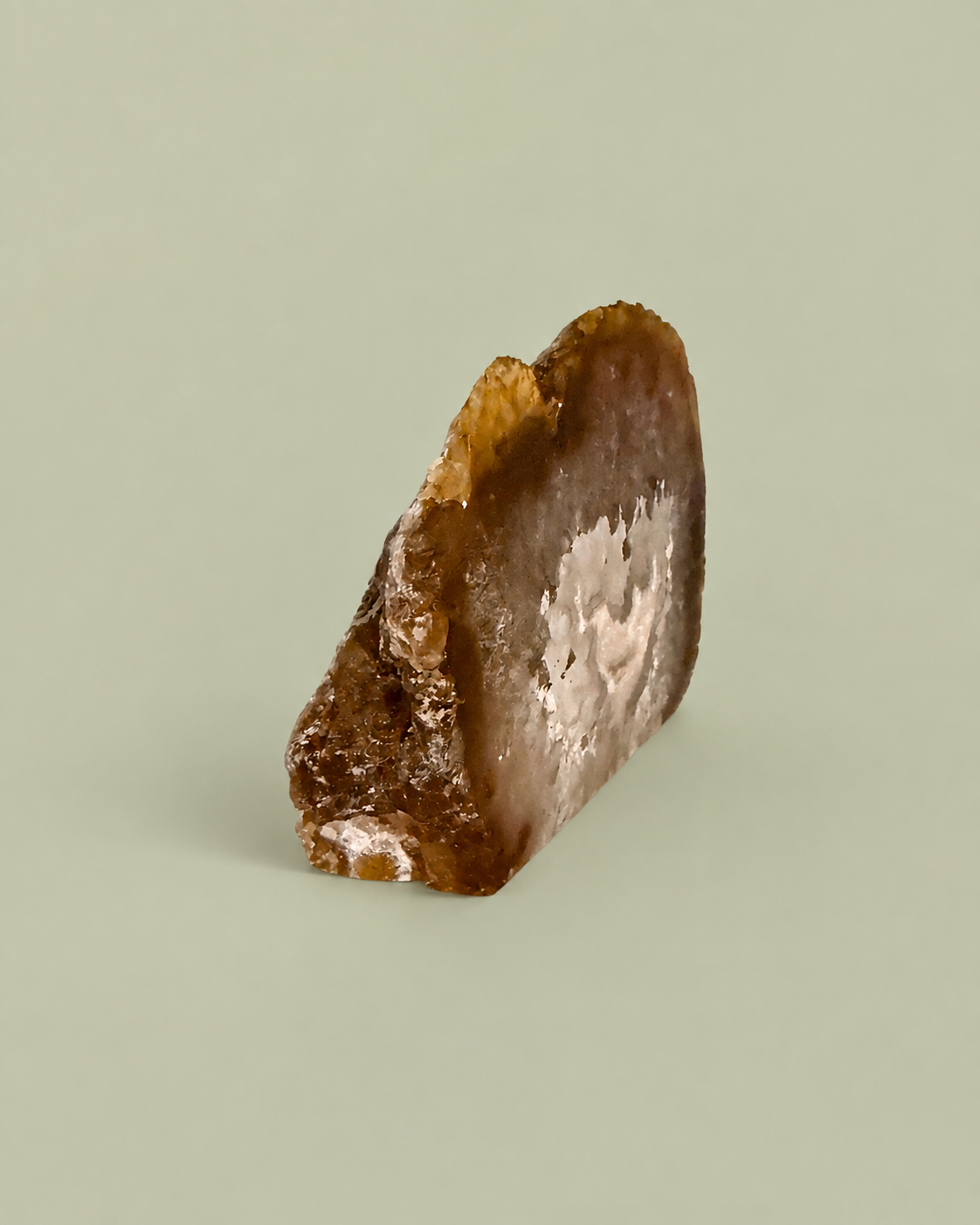 Brazilian Agate Quartz Geode – 410g